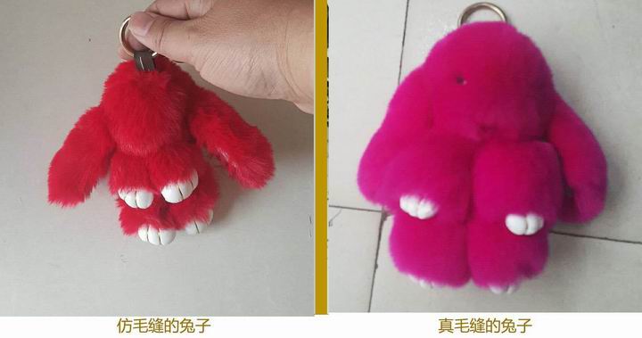 同樣的裝死兔掛件8元到80元都有，我怎么選？