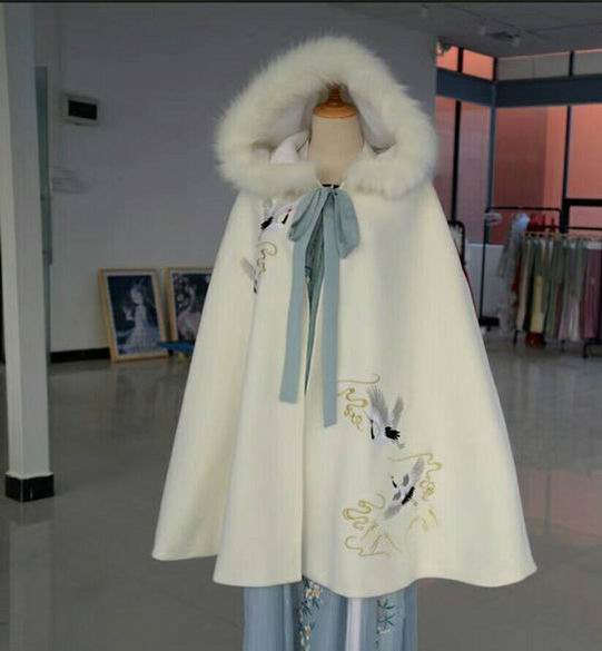 羽絨服毛領(lǐng)怎么裝？-713